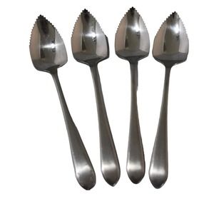 SILHOUETTE Supreme Cutlery Towle Fruit Spoons Set of 4 Japan Stainless Flatware